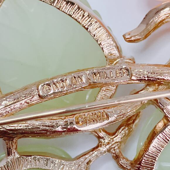 Nolan Miller Ann Margaret Faux Coral & Jade Rose Brooch Pin Rhinestones Large - Picture 9 of 12